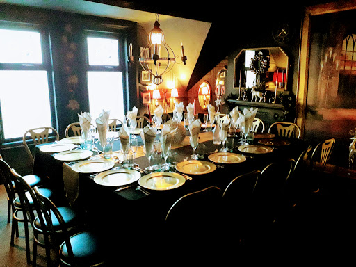The Lamppost Cafe