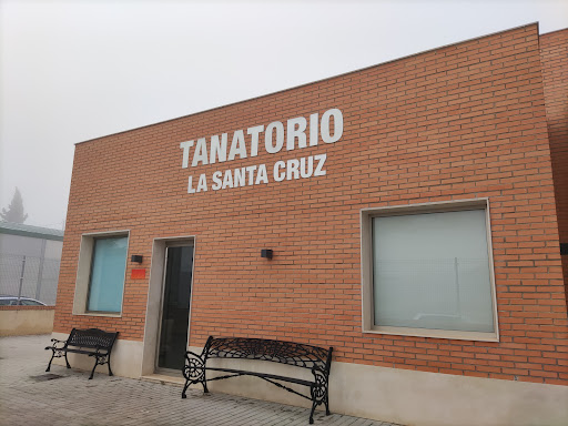 TANATORIO LA SANTA CRUZ de La Alberca de Záncara. en Cuenca