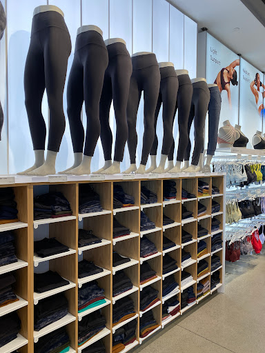 Sportswear Store «lululemon», reviews and photos, 750 Spectrum Center Dr, Irvine, CA 92618, USA