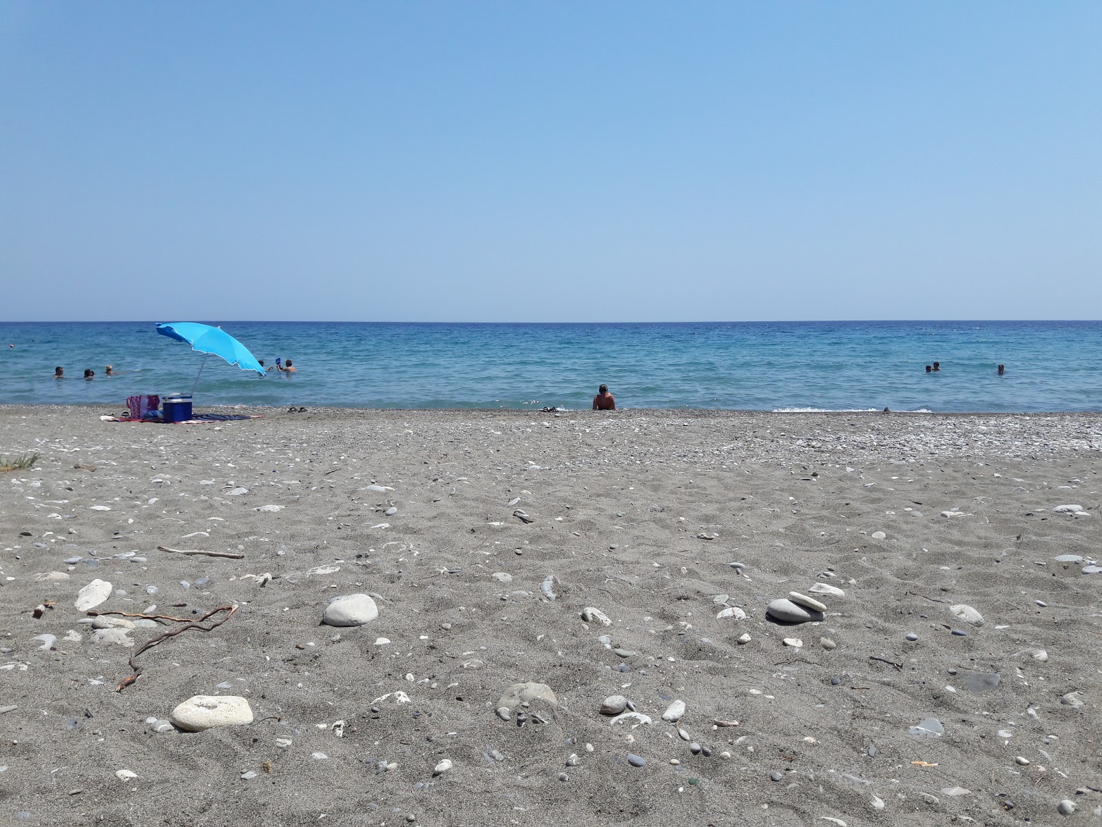 Fotografija Kaki Skala beach z prostoren zaliv