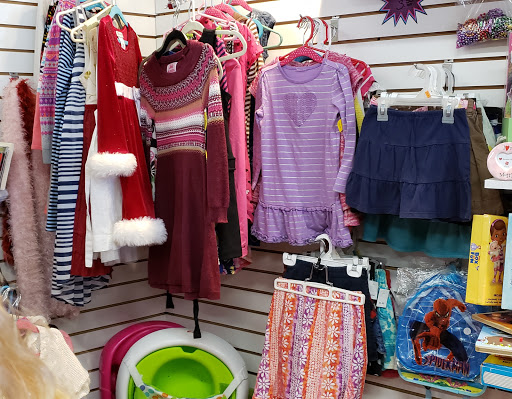 Thrift Store «Hand to Hand Thrift Store», reviews and photos, 785 Terryville Ave, Bristol, CT 06010, USA