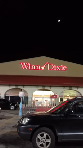 Grocery Store «Winn-Dixie», reviews and photos, 5400 Tchoupitoulas St, New Orleans, LA 70115, USA