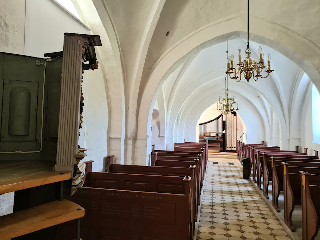 Kommentarer og anmeldelser af Sørbymagle Kirke