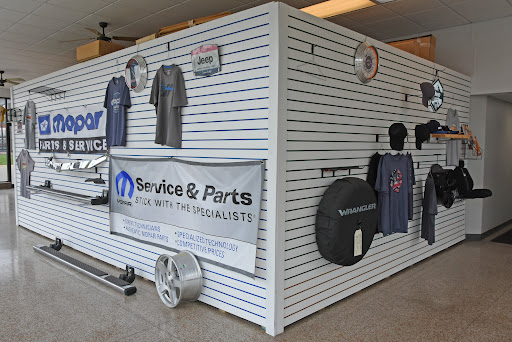 Car Dealer «Dearth Chrysler Dodge Jeep Ram», reviews and photos, 520 8th St, Monroe, WI 53566, USA