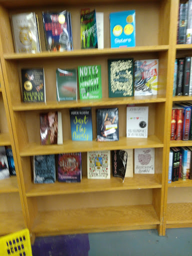 Used Book Store «Used Book Superstore», reviews and photos, 256 Cambridge St, Burlington, MA 01803, USA