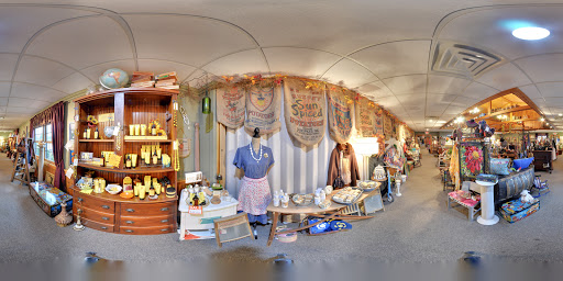 Gift Shop «Northwinds JUNK POST», reviews and photos, 321 Fond Du Lac Ave, Eden, WI 53019, USA