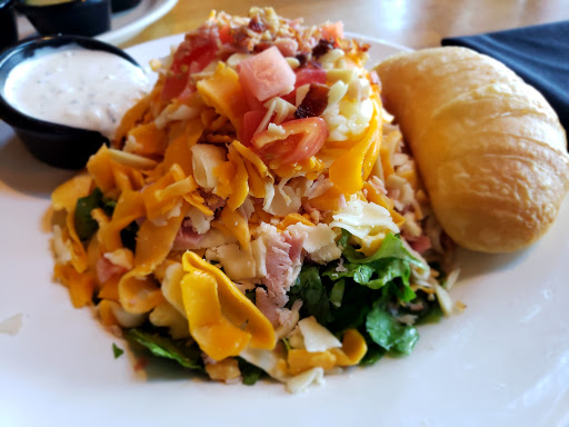 American Restaurant «California Dreaming Restaurant», reviews and photos, 1630 Cross Pointe Way, Duluth, GA 30097, USA