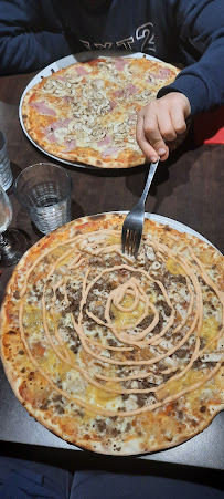Pizza du Pizzeria L'Abricotier à La Gacilly - n°3