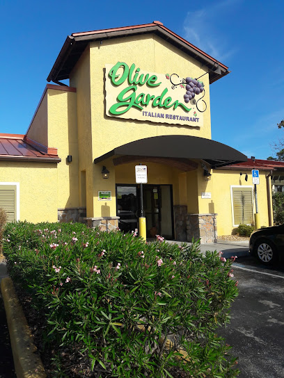 Olive Garden Italian Restaurant - 3447 NW Federal Hwy, Jensen Beach, FL 34957