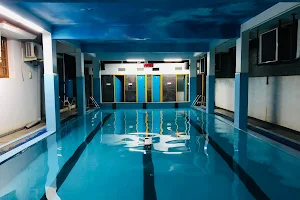 Stingrays Swimming & Fitness Center image