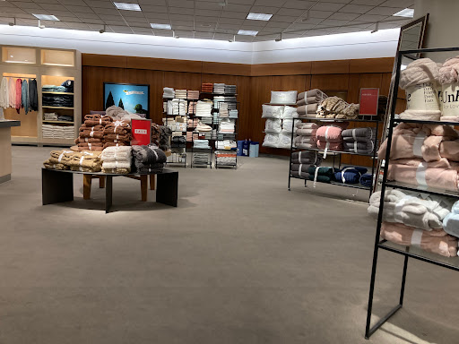 Department Store «Nordstrom Easton Town Center», reviews and photos, 4000 Worth Ave, Columbus, OH 43219, USA