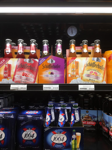 Liquor Store «Liquor Barn», reviews and photos, 1705 N Dixie Hwy #100, Elizabethtown, KY 42701, USA