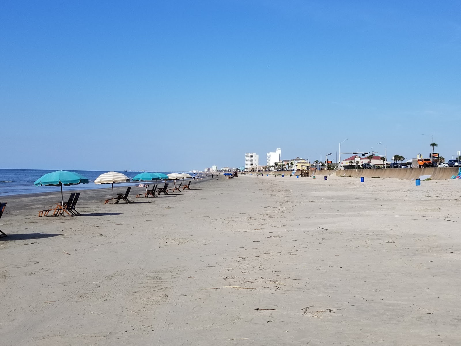 Photo of Galveston beach amenities area