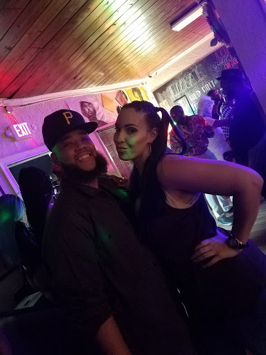 Hookah Bar «OTL Smoke Shop And Lounge», reviews and photos, 4109 Henderson Blvd, Tampa, FL 33629, USA