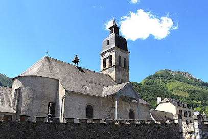 Eglise Saint Pierre d'Arrens