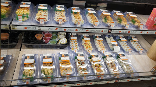 Grocery Store «Fresh Thyme Farmers Market- Apple Valley MN», reviews and photos, 14880 Florence Trail, Apple Valley, MN 55124, USA