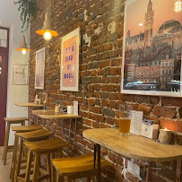 Atmosphère du Restaurant Aperosdebout- Bar à tapas & traiteur Lille - n°3