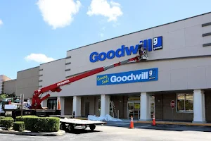 Goodwill Sebring Superstore image