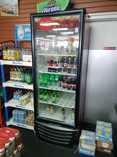 Liquor Store «Melrose Wine & Spirits», reviews and photos, 2617 Franklin Pike, Nashville, TN 37204, USA