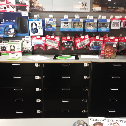 Video Game Store «Planet X», reviews and photos, 3216 Galleria Way, Glendale, CA 91210, USA