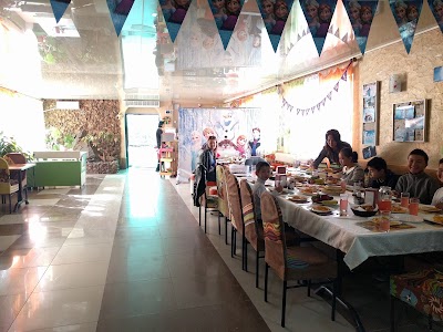 Photos of Konfetti