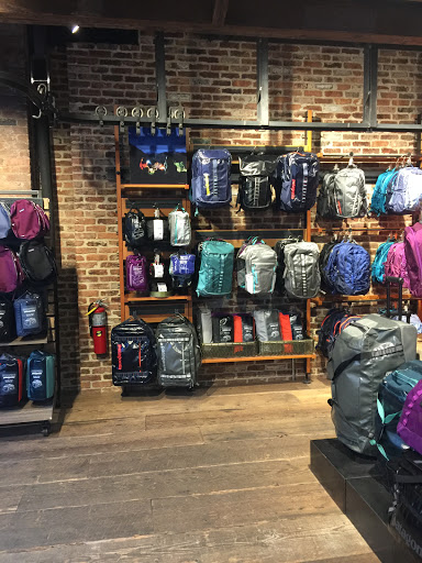 Clothing Store «Patagonia Meatpacking», reviews and photos, 414 W 14th St, New York, NY 10014, USA