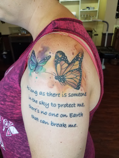 Tattoo Shop «Vintage Karma», reviews and photos, 110 W Sale St, Tuscola, IL 61953, USA