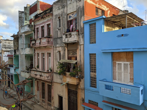 Courier companies in Havana