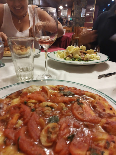 La Piccola Trattoria