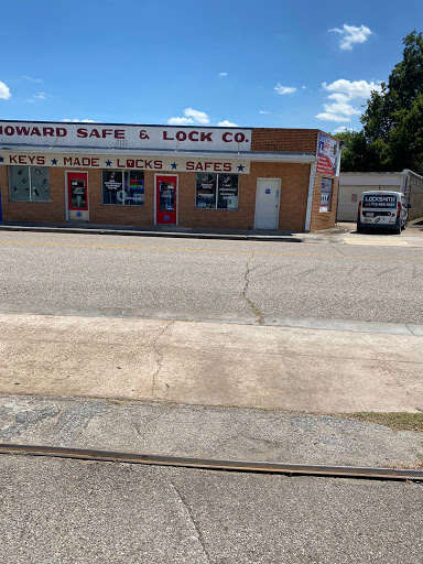 Locksmith «Howard Safe & Lock Co», reviews and photos, 826 E 14th St, Houston, TX 77009, USA