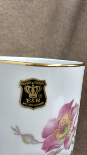 Thrift Store «Bridge the Gap Thrift Store», reviews and photos, 44 S Laurel St, Bridgeton, NJ 08302, USA