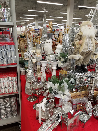 Clothing Store «Burlington Coat Factory», reviews and photos, 16590 N Fwy Service Rd, Conroe, TX 77384, USA