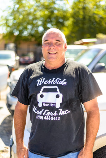 Used Car Dealer «West Side Used Cars Inc», reviews and photos, 725 N Zarzamora St, San Antonio, TX 78207, USA