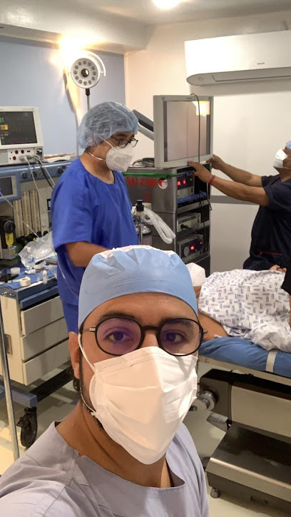 Cirujano gastroenterólogo CDMX - Dr. Gustavo Gómez Peña