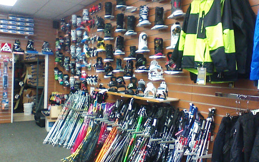 Sporting Goods Store «Kitsap Sports», reviews and photos, 622 N Callow Ave, Bremerton, WA 98312, USA