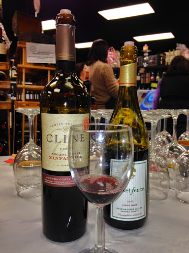 Liquor Store «Cask and Bottle Liquor Store», reviews and photos, 313 Littleton Rd, Chelmsford, MA 01824, USA