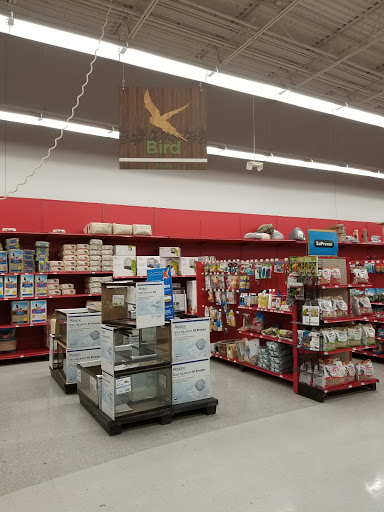 Pet Supply Store «Petco Animal Supplies», reviews and photos, 4751 W 29th St, Greeley, CO 80634, USA