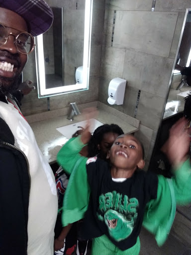 Movie Theater «AMC Dine-In Athens 12», reviews and photos, 1575 Lexington Rd, Athens, GA 30605, USA