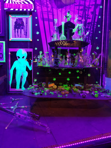 Bar «Meadowlark Bar», reviews and photos, 2701 Larimer St, Denver, CO 80205, USA