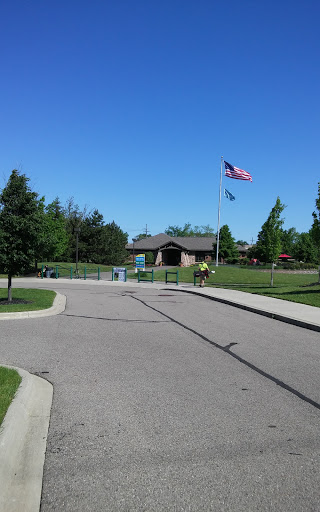 Golf Course «Red Oaks Golf Course», reviews and photos, 29600 John R Rd, Madison Heights, MI 48071, USA