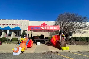 Signal Hill Mall image