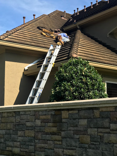 Roofing Contractor «JC&C Roofing Company», reviews and photos, 12150 Beechnut St, Houston, TX 77072, USA
