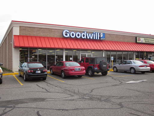 Goodwill Industries - Auburn Store, 1003 W 7th St, Auburn, IN 46706, Thrift Store