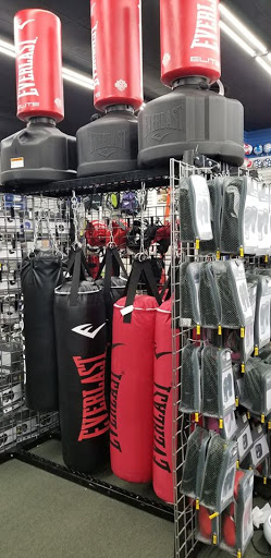 Sporting Goods Store «Play It Again Sports», reviews and photos, 1809 E Silver Springs Blvd, Ocala, FL 34470, USA