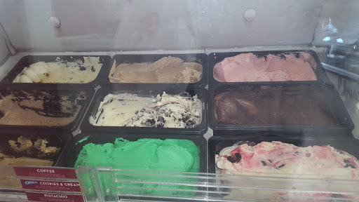 Ice Cream Shop «Carvel», reviews and photos, 419 N Central Ave, Hartsdale, NY 10530, USA