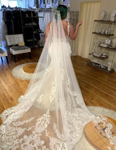 Bridal Shop «Bridal Boutique», reviews and photos, 412 E 6th St, Des Moines, IA 50309, USA