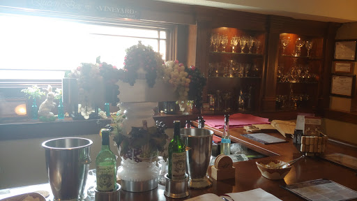 Winery «Queen Bee Vineyard», reviews and photos, 173 Moulton Hill Rd, Monson, MA 01057, USA