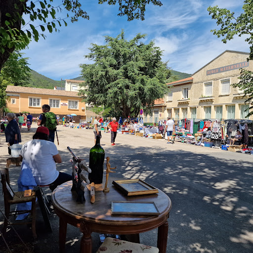 École maternelle Du Bousquet-D'orb à Le Bousquet-d'Orb, Hérault