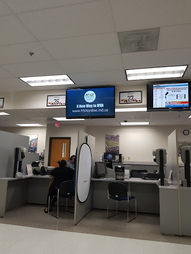 Shopping Mall «Hilltop Shopping Center», reviews and photos, 5400 Reisterstown Rd, Baltimore, MD 21215, USA