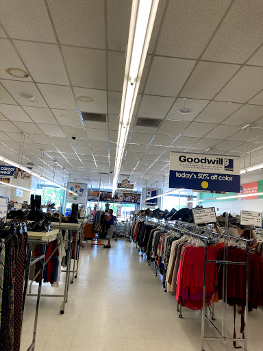 Non-Profit Organization «Goodwill Industries», reviews and photos, 1703 OH-303, Streetsboro, OH 44241, USA